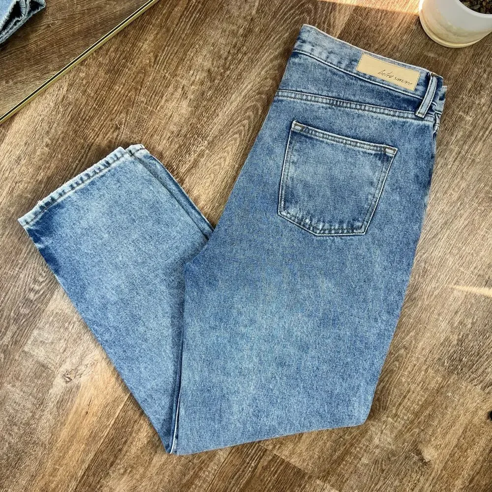BETRO SIMONE JEANS DISTRESSED DENIM BUTTON FLY RELAXED MID RISE SIZE 32